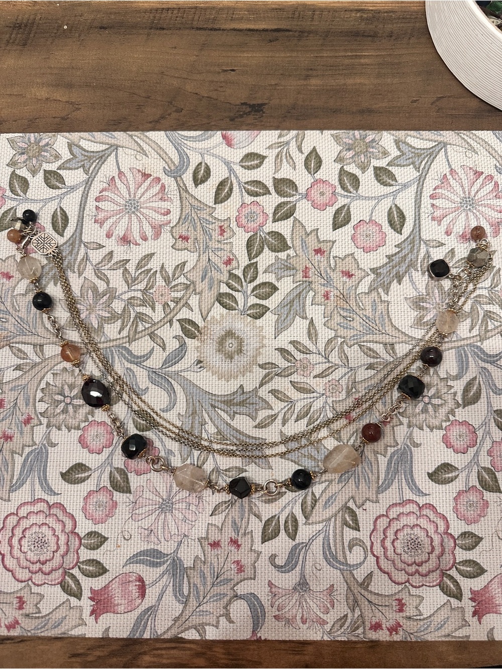 Gorgeous Hillberg and berk necklace multi style